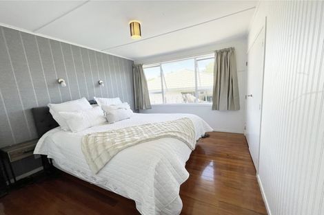 Photo of property in 921 Whangaparaoa Road, Manly, Whangaparaoa, 0930