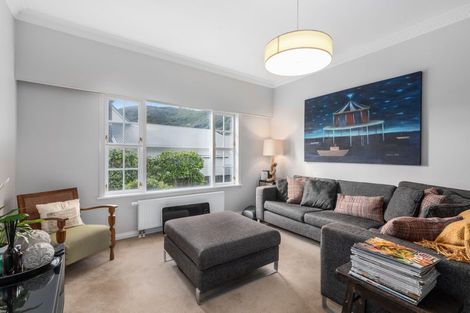 Photo of property in 438 Muritai Road, Eastbourne, Lower Hutt, 5013