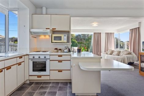 Photo of property in 1 Glynne Crescent, Spreydon, Christchurch, 8024