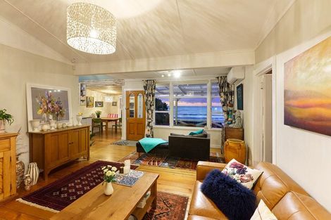 Photo of property in 34 The Parade, Paekakariki, 5034