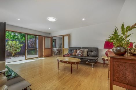 Photo of property in 17 Worthy Street, Ilam, Christchurch, 8041