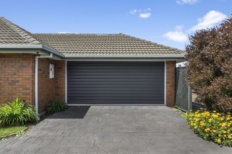 Photo of property in 9 Wittys Road, Avonhead, Christchurch, 8042