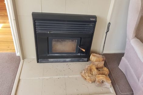 Photo of property in 41 Hindmarsh Street, Johnsonville, Wellington, 6037