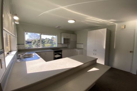 Photo of property in 165 Heta Road, Highlands Park, New Plymouth, 4312