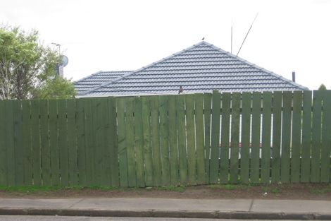 Photo of property in 265 Don Buck Road, Massey, Auckland, 0614