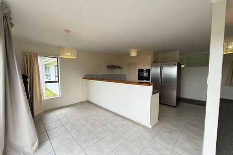 Photo of property in 8 Cherry Crescent, Pukekohe, 2120