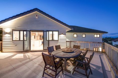 Photo of property in 105 Alec Craig Way, Gulf Harbour, Whangaparaoa, 0930