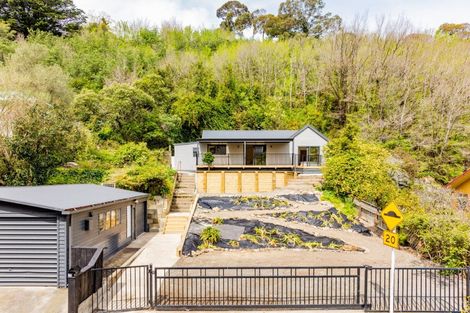 Photo of property in 25 Main Street, Hospital Hill, Napier, 4110