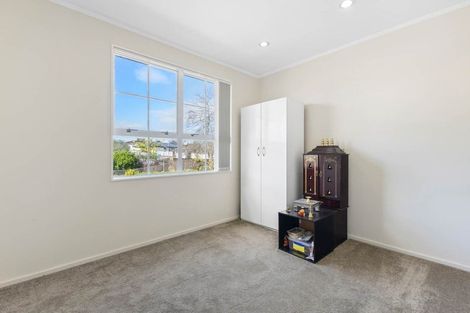 Photo of property in 11 Janese Place, Weymouth, Auckland, 2103