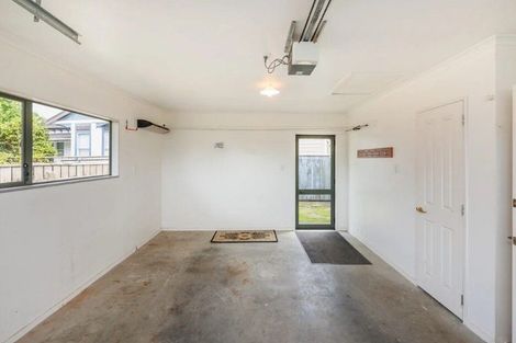 Photo of property in 21 Tudor Grove, Feilding, 4702