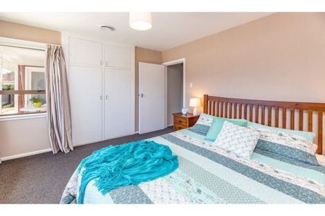 Photo of property in 1/1 Rosedale Place, Avonhead, Christchurch, 8042