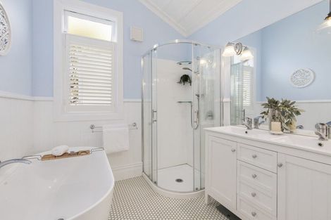 Photo of property in 38 Prospect Terrace, Pukekohe, 2120