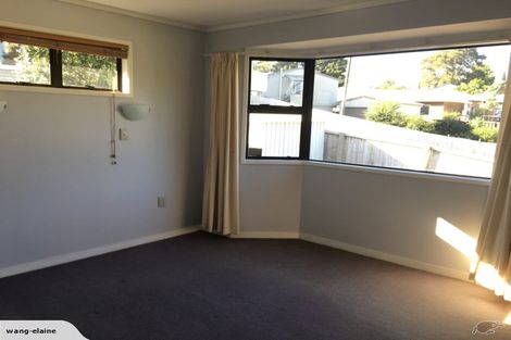 Photo of property in 1/66 Hogans Road, Glenfield, Auckland, 0629