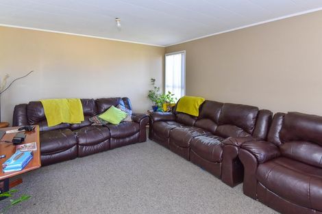 Photo of property in 26 Gambare Place, Wattle Downs, Auckland, 2103