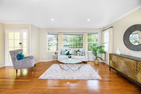 Photo of property in 44 Fitzwater Place, Henderson, Auckland, 0612