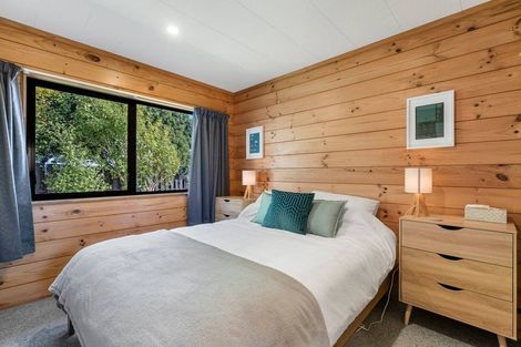 Photo of property in 65 Queens Road, Waikanae Beach, Waikanae, 5036