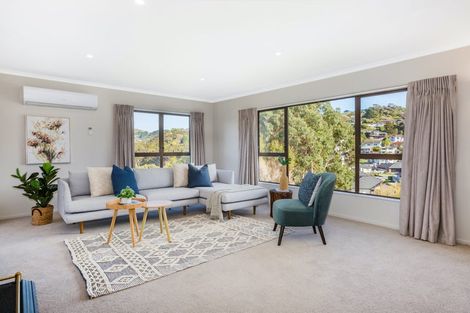Photo of property in 29 Observatory Close, Whitby, Porirua, 5024