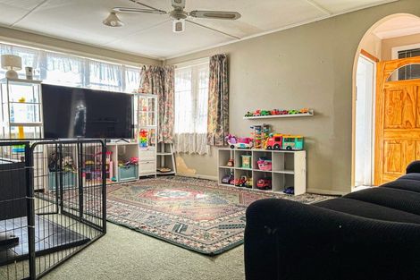 Photo of property in 11 Hartgill Crescent, Dannevirke, 4930