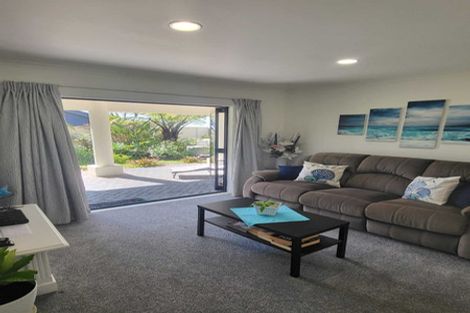 Photo of property in 53 Pohutukawa Avenue, Ohope, 3121