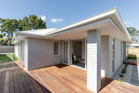 Photo of property in 11b Western Avenue, Omokoroa, 3114