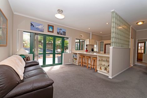 Photo of property in 5 Hoya Court, Henderson, Auckland, 0610