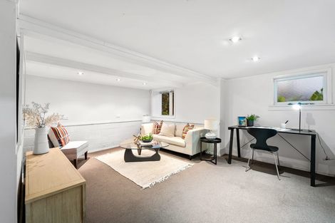 Photo of property in 1/50 Sylvan Avenue, Northcote, Auckland, 0627