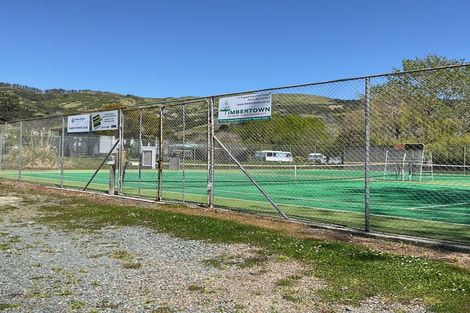 Photo of property in 3 Bathgate Street, Johnsonville, Wellington, 6037