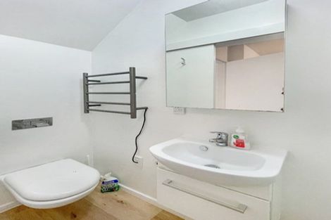 Photo of property in 4/2 Malcolm Lane, Thorndon, Wellington, 6011