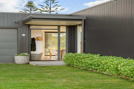 Photo of property in 33 Oceanair Drive, Pauanui, Hikuai, 3579