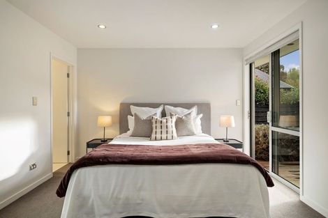Photo of property in 42 Sylvan Street, Lake Hayes, Queenstown, 9304