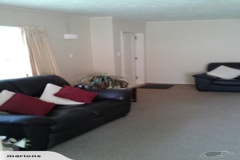 Photo of property in 9a Hetley Crescent, Taradale, Napier, 4112