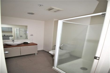 Photo of property in 39 Noall Street, Te Atatu Peninsula, Auckland, 0610