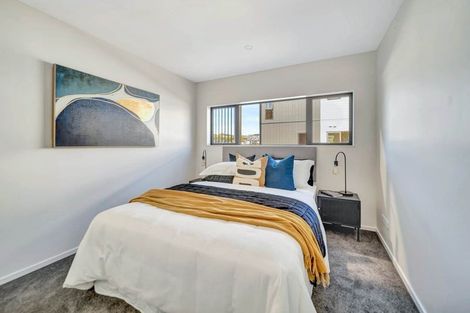 Photo of property in 1/1g Dishys Road, Flat Bush, Auckland, 2019