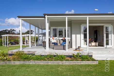 Photo of property in 93 Alf Access Road, Helensville, 0875