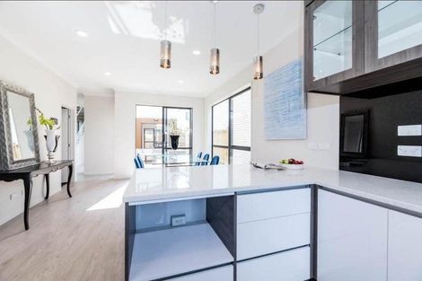 Photo of property in 6 Greenfinch Road, Hobsonville, Auckland, 0616