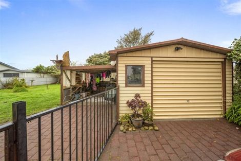 Photo of property in 172 Glover Road, Hawera, 4610