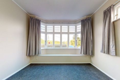 Photo of property in 4a Tarawera Road, Johnsonville, Wellington, 6037