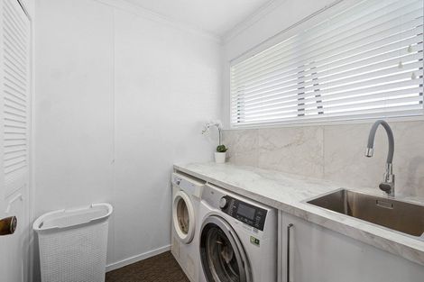 Photo of property in 17 Pukekohatu Street, Waitara, 4320