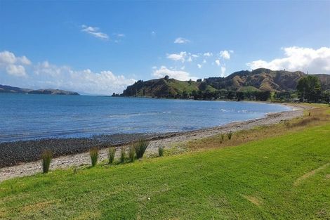 Photo of property in 95a Woodglen Road, Glen Eden, Auckland, 0602