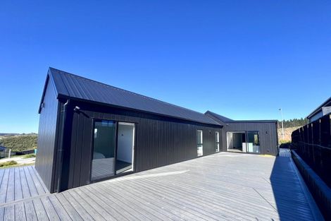 Photo of property in 43 Kikorangi Drive, Wainui, Silverdale, 0992