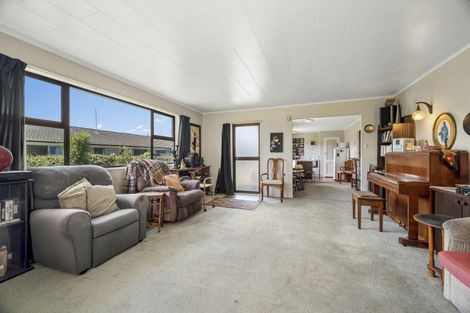 Photo of property in 25b Fairview Road, Western Heights, Rotorua, 3015