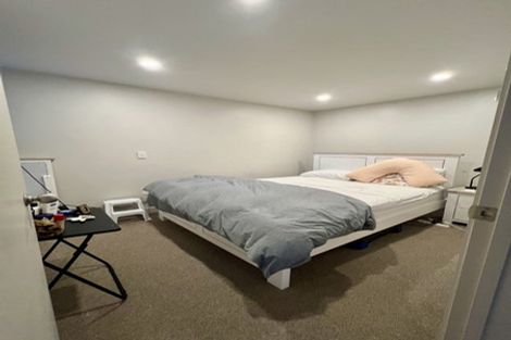 Photo of property in 19 Castleford Street, Green Bay, Auckland, 0604