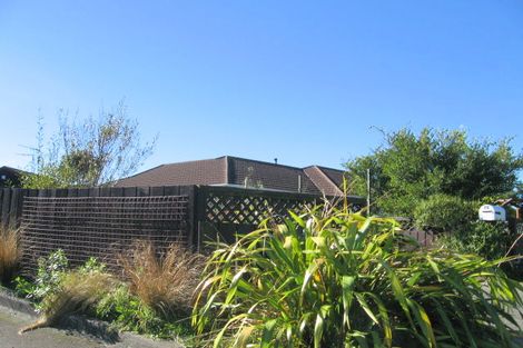 Photo of property in 77 Rangoon Street, Khandallah, Wellington, 6035