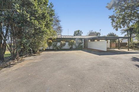 Photo of property in 20 Portland Drive, Mangorei, New Plymouth, 4312