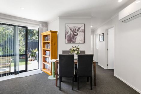 Photo of property in 9u1 Matipo Crescent, Pukete, Hamilton, 3200