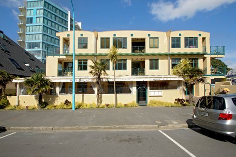 Photo of property in 6 Adams Avenue, Mount Maunganui, 3116