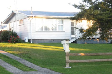 Photo of property in 9 Ngatuku Place, Tokoroa, 3420