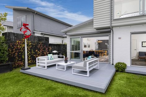 Photo of property in 19 Harakeke Road, Hobsonville, Auckland, 0616
