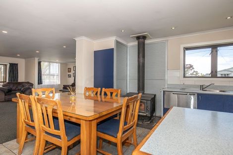 Photo of property in 29 Romilly Street, Westport, 7825