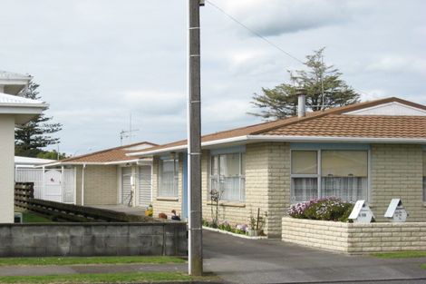 Photo of property in 1/19 Darnell Street, Fitzroy, New Plymouth, 4312